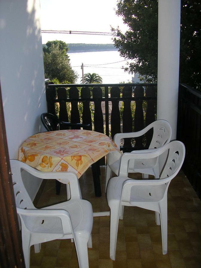 Apartmani Tariba Banjol Kültér fotó