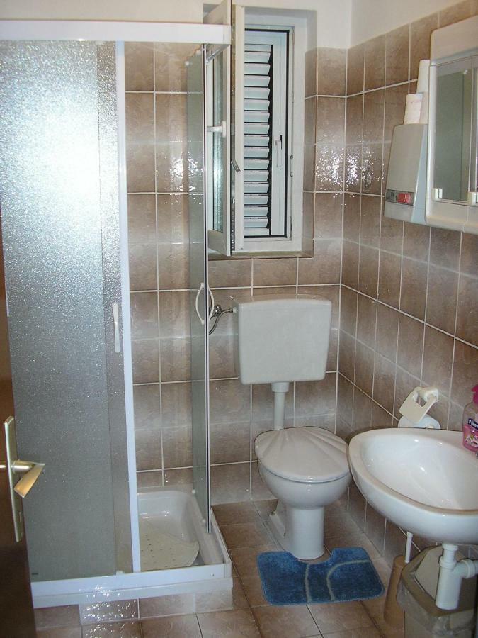 Apartmani Tariba Banjol Kültér fotó